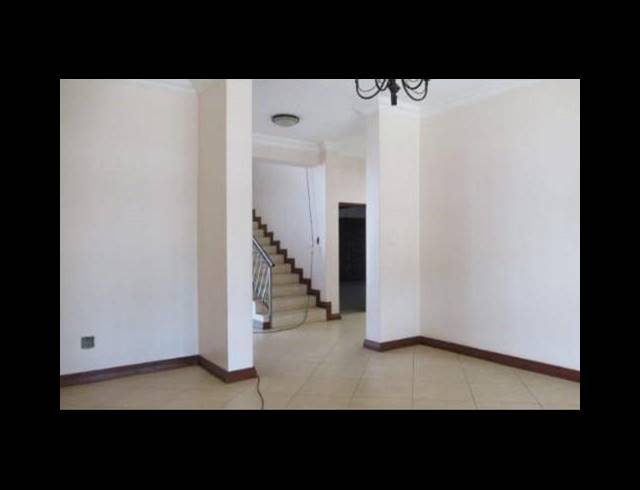 5 BEDROOM HOUSE FOR SALE IN LENASIA